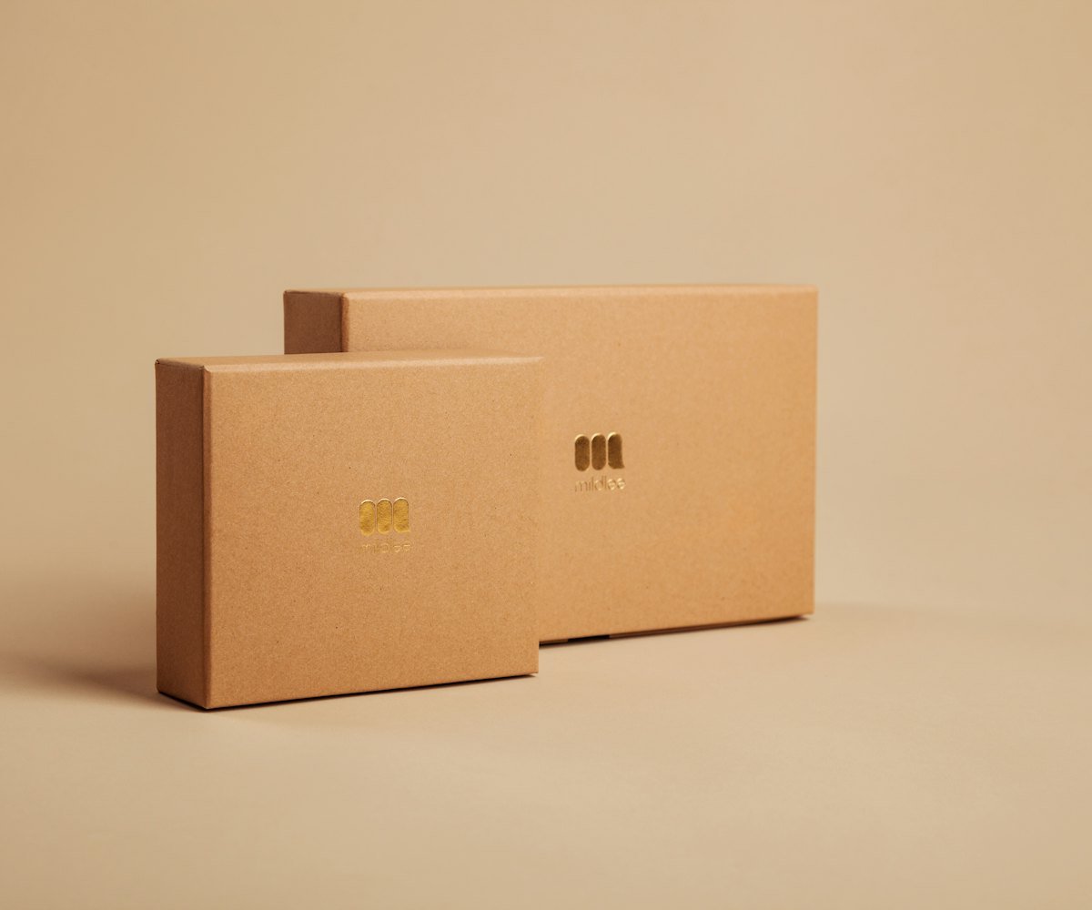 Plain kraft gift boxes made from recyclable materials